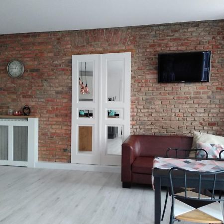 Apartament W Kamienicy Przy Plantach Kaliszki Exterior foto