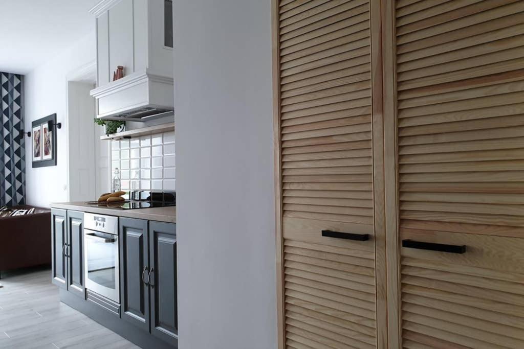 Apartament W Kamienicy Przy Plantach Kaliszki Exterior foto